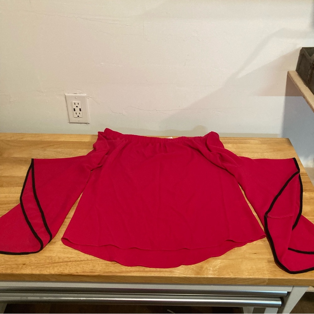 New York & Company Magenta Off-the-Shoulder Ruffled Blouse with Black Trim Small - Picture 13 of 14